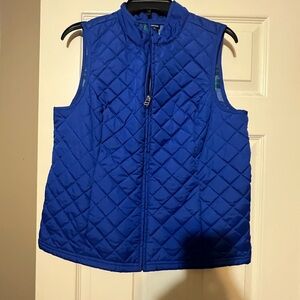 Basic Editions blue flannel lined quilted vest size M